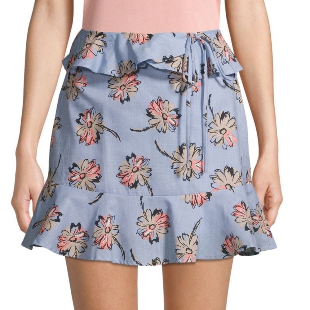 J.O.A. Floral cotton ruffled mini skirt size small
